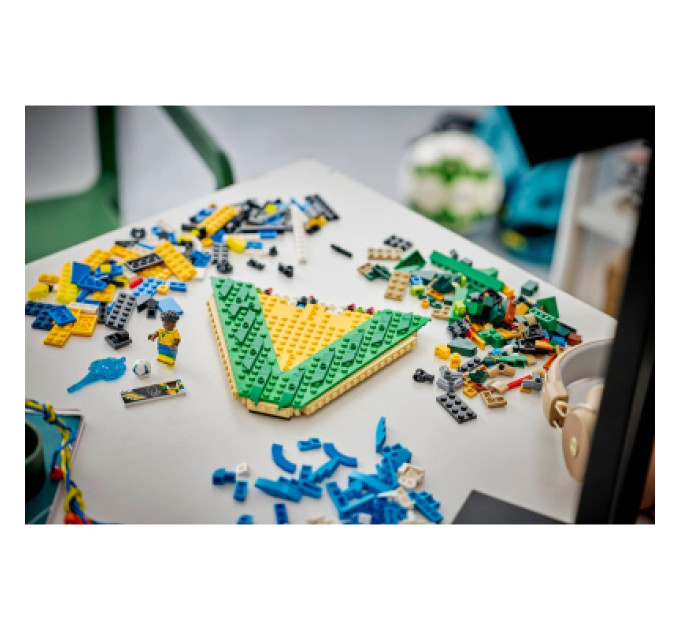 LEGO Конструктор LEGO Editions Football Вінісіус Жуніор — найкращі моменти футбольних матчів (43027)