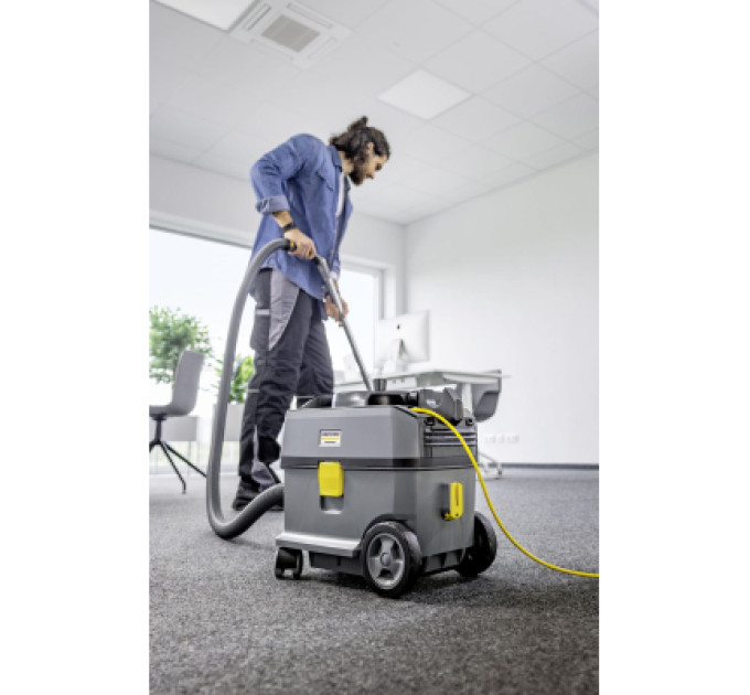 Karcher Пилосос Karcher T 10/1 (1.527-300.0)