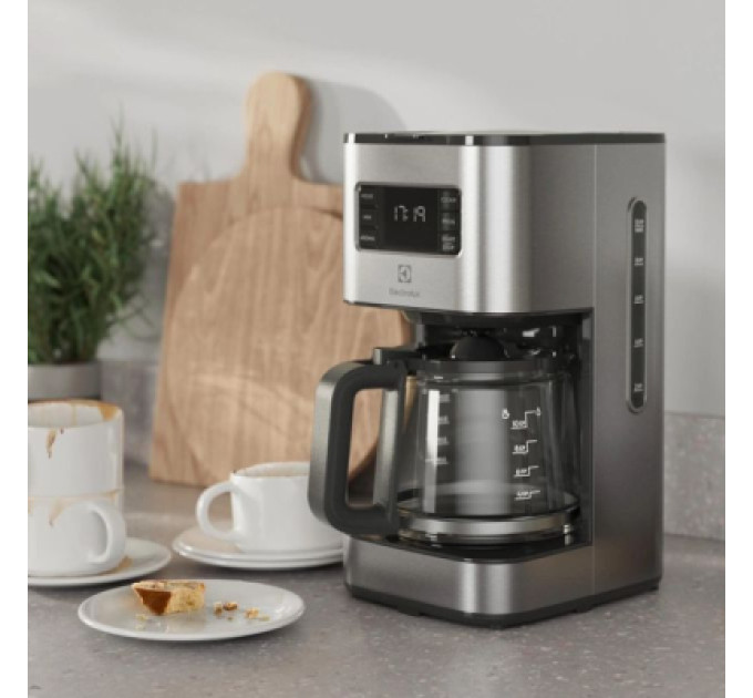 Electrolux Крапельна кавоварка Electrolux E5CM1-6ST