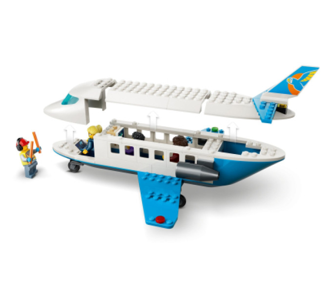 LEGO Конструктор LEGO City Пасажирський літак (60492)