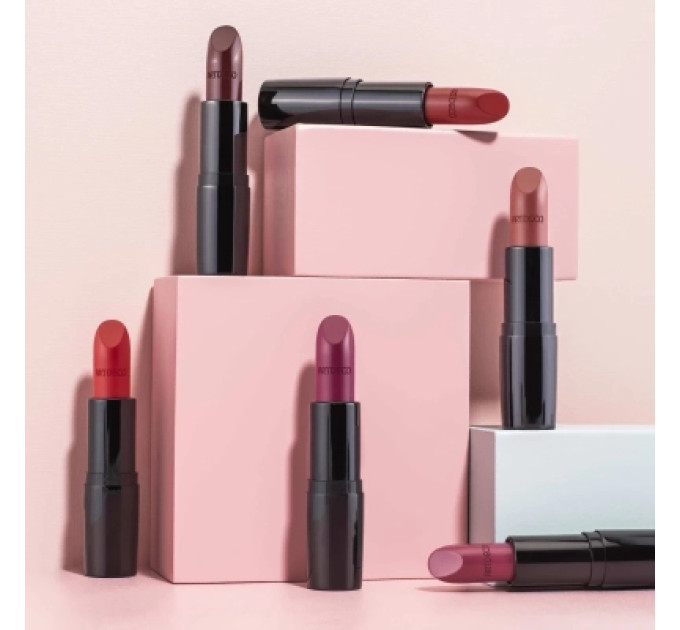 Artdeco Помада для губ Artdeco Perfect Color Lipstick 830 - Spring in Paris (4052136087437)