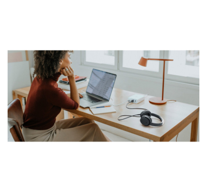 Belkin Зарядний пристрій Belkin Home Charger 108W GAN Dual USB-С/USB-A (WCH010VFWH)
