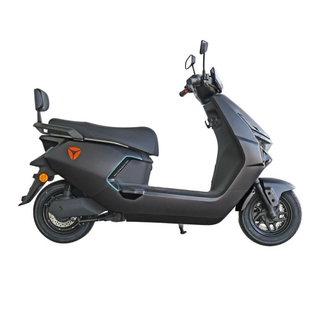 Yadea Електроскутер YADEA GT35 (black)