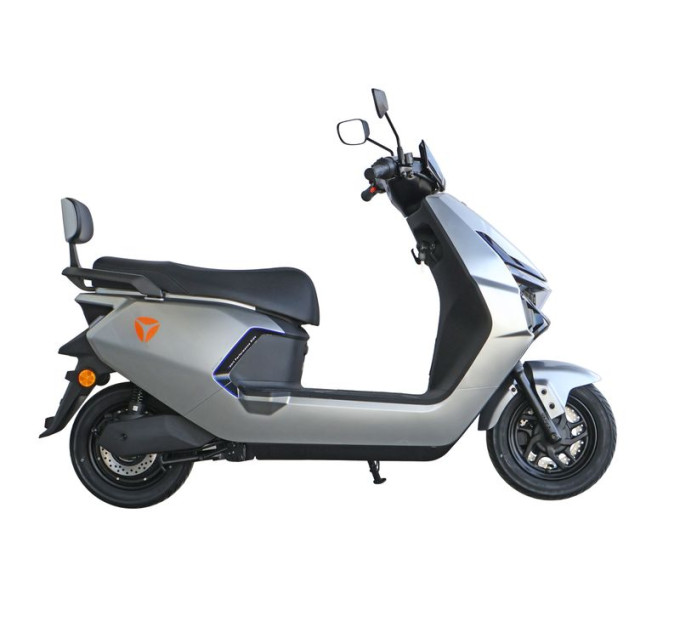 Yadea Електроскутер YADEA GT35 (silver)