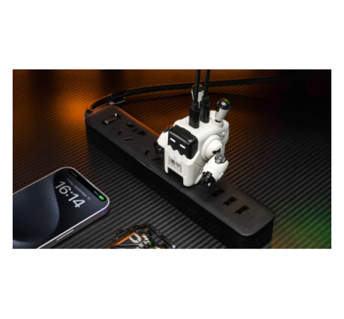 GravaStar Зарядний пристрій GravaStar Delta35 35Вт 2XUSB-C White (GRAVASTARA35_WHT_EUK)