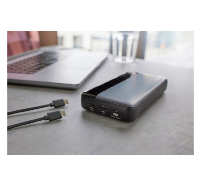 Intenso Батарея універсальна Intenso HE25000 25000mAh PD/3.1/140W + cable with a built-in E-marker chip (7350060)