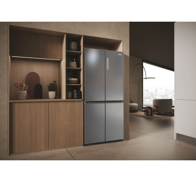 Haier Холодильник Haier HCR3818ENMM