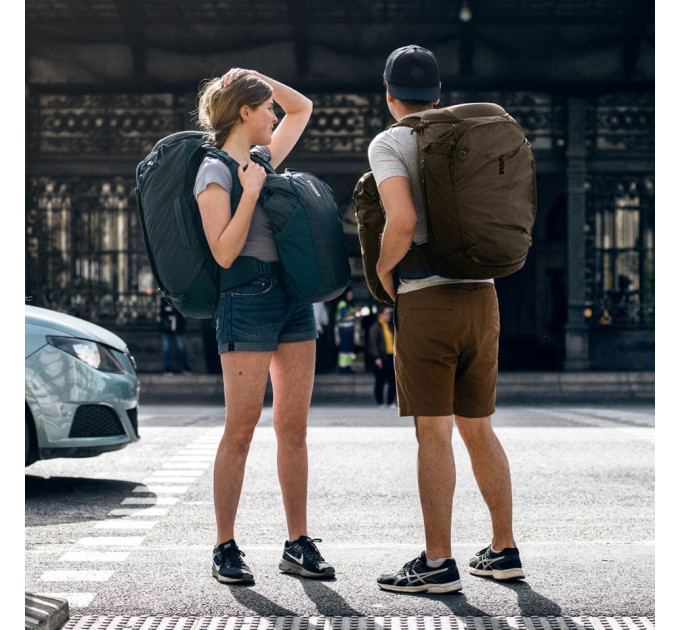 Thule Рюкзак Thule Landmark Travel Pack 60L TLPF-260 Woman Darkest Blue