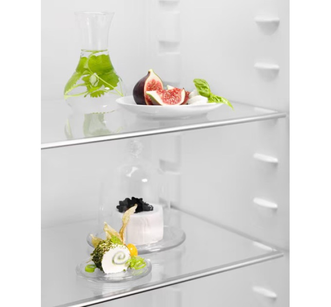 Electrolux Холодильник Electrolux LRB3AE12S