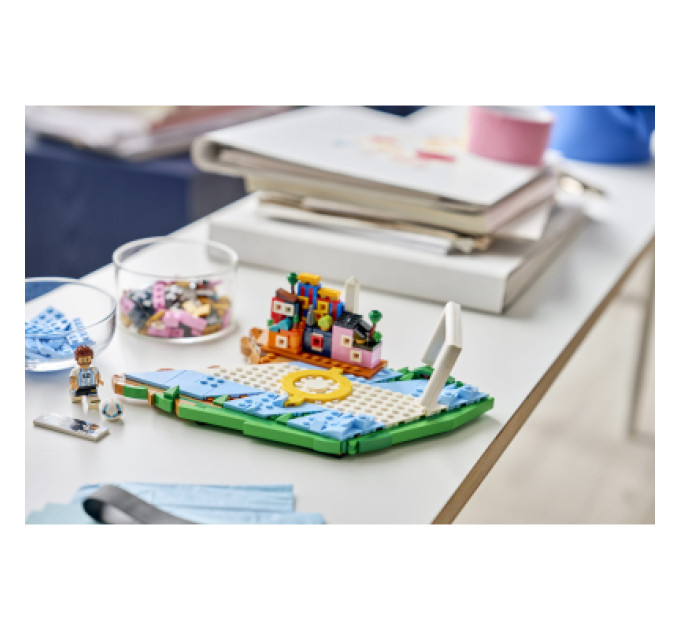 LEGO Конструктор LEGO Editions Football Ліонель Мессі — найкращі моменти футбольних матчів (43011)