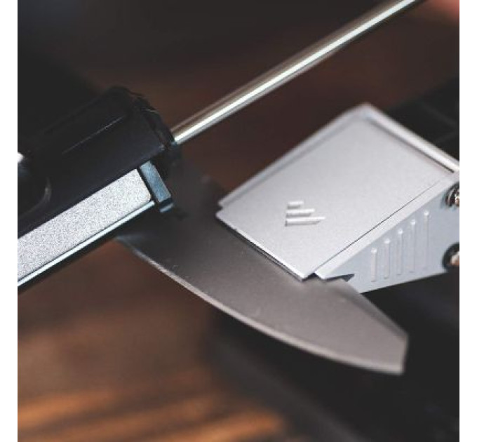Точило Work Sharp The Precision Adjust Knife Sharpener (WSBCHPAJ-I)