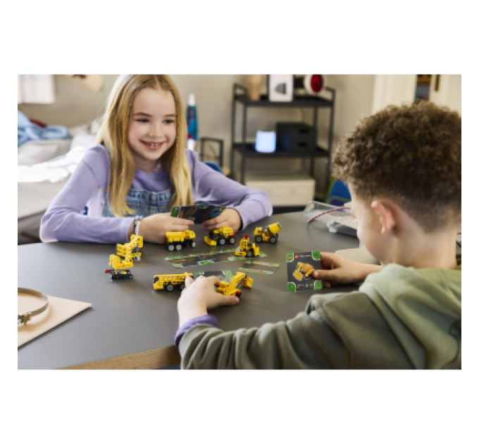 Конструктор LEGO Technic Потужні машини (42233)