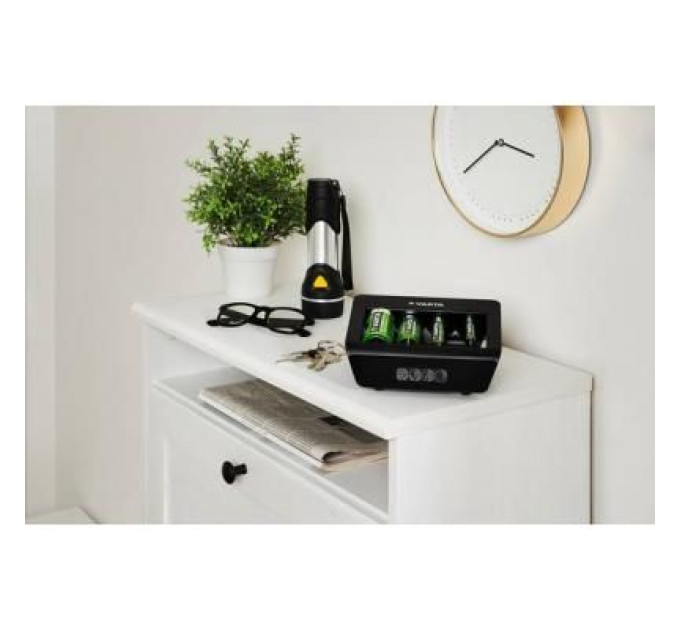 Varta Зарядний пристрій для акумуляторів Varta LCD universal Charger Plus (57688101401)