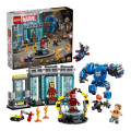 LEGO Конструктор LEGO Super Heroes Лабораторія Залізної Людини: зал обладунків (76315)