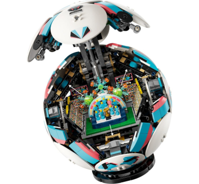 LEGO Конструктор LEGO Editions Football Футбольний м'яч (43019)