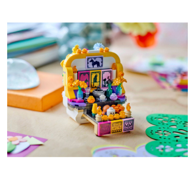 LEGO Конструктор LEGO Iconic Вівтар мертвих (40811)