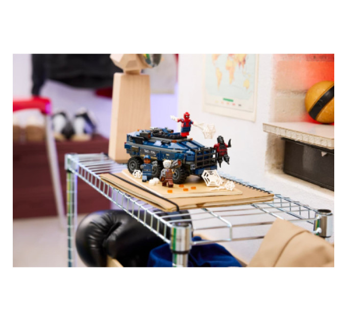 LEGO Конструктор LEGO Marvel Spider-Man Prison Transport Chase (76349)