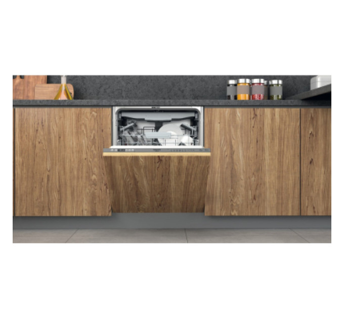 Hotpoint-Ariston Посудомийна машина Hotpoint-Ariston HI5020WEF