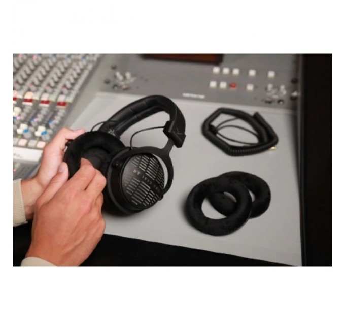 Beyerdynamic Навушники Beyerdynamic DT 1990 Pro MK II Black (531070)