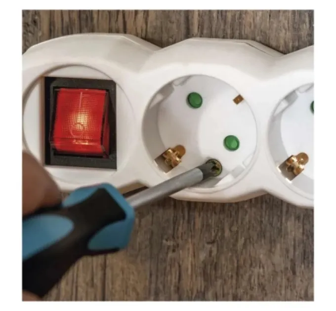 EMOS Мережевий подовжувач EMOS P1521