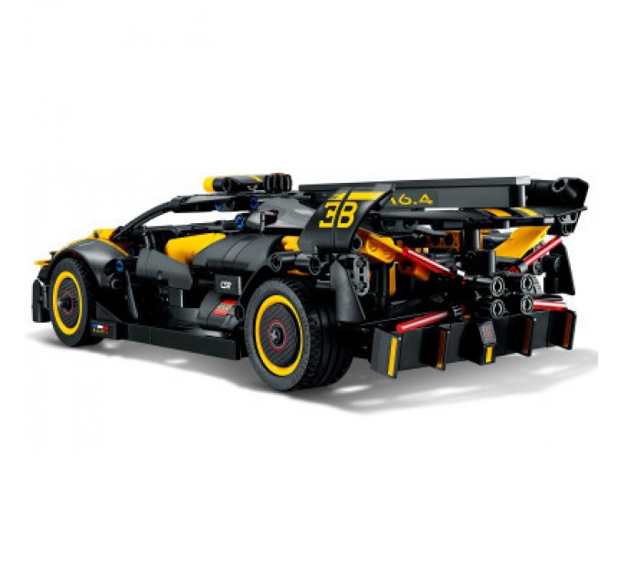 Конструктор LEGO Technic Bugatti Bolide 905 деталей (42151)