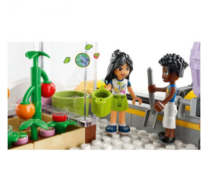 LEGO Конструктор LEGO Friends Хартлейк-Сіті. Громадський центр 1513 деталей (41748)