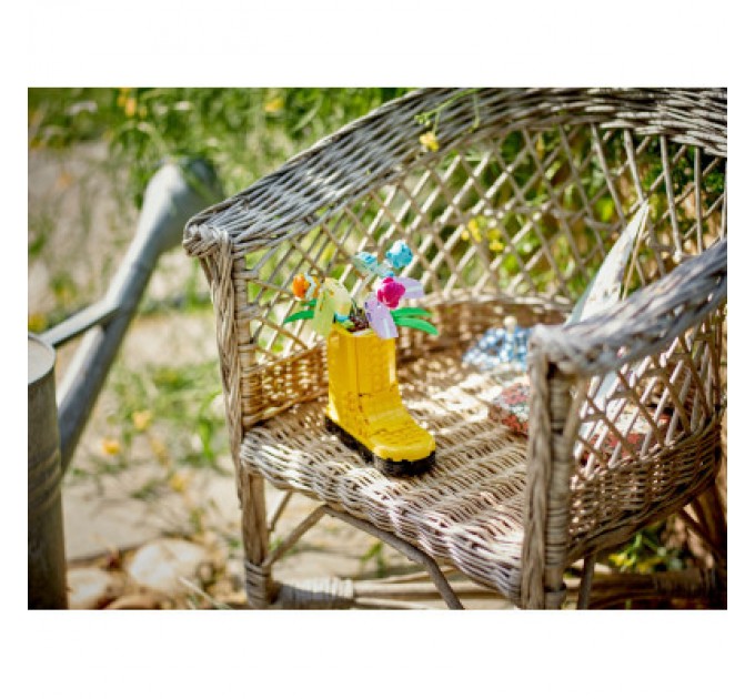 LEGO Конструктор LEGO Creator Квіти в лійці 420 деталей (31149)