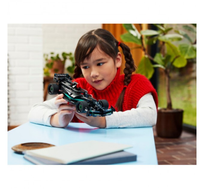 Конструктор LEGO Technic Mercedes-AMG F1 W14 E Performance Pull-Back 240 деталей (42165)