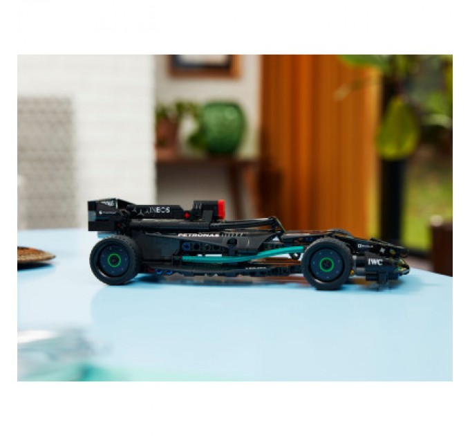 Конструктор LEGO Technic Mercedes-AMG F1 W14 E Performance Pull-Back 240 деталей (42165)