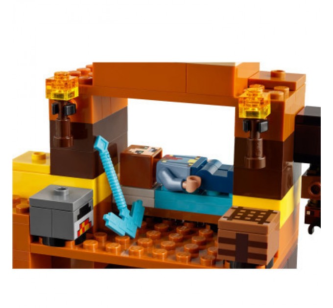 LEGO Конструктор LEGO Minecraft Покинута шахта у безплідних землях (21263)
