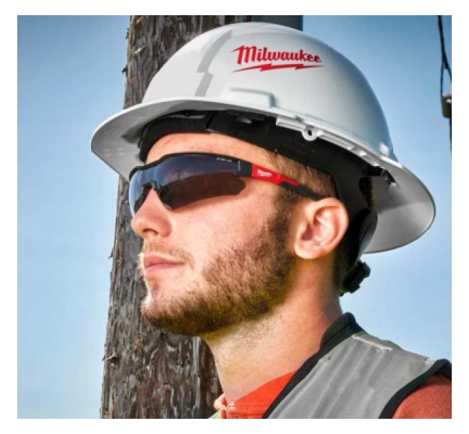 Milwaukee Захисні окуляри Milwaukee затемнені (4932471882)