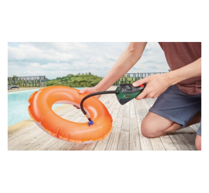 Bosch Автомобільний компресор Bosch EasyPump, 3.6V, 3Ah, 10.3 бар, 10 л/хв, 0.4кг (0.603.947.000)