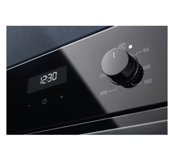Electrolux Духова шафа Electrolux EOF5C50BZ