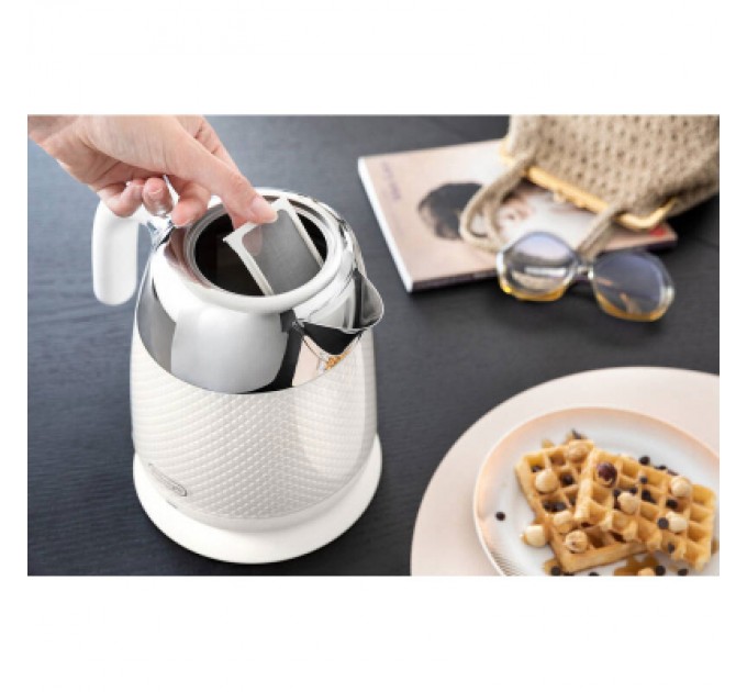 DeLonghi Електрочайник DeLonghi KBL 2001 W