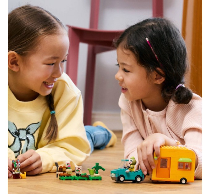 Конструктор LEGO Animal Crossing Садова крамниця і караван, що належать Leif (77054)