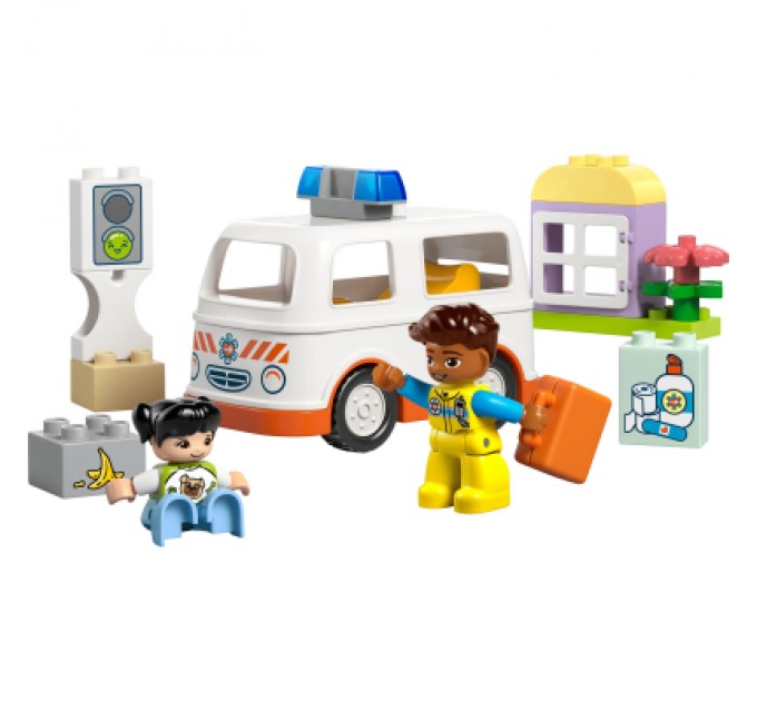 LEGO Конструктор LEGO DUPLO Town Швидка допомога та водій (10447)