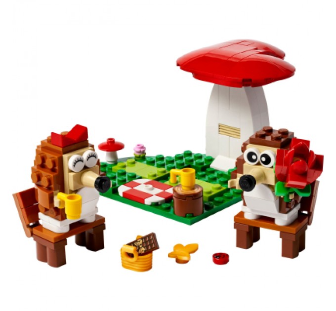 LEGO Конструктор LEGO Iconic Романтичний пікнік їжачків (40711)