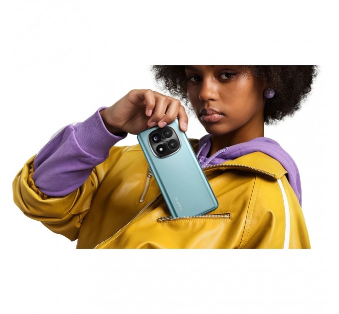 Xiaomi Смартфон Xiaomi Redmi Note 14 Pro+ 5G 8/256GB Frost Blue; 6.67" (2712x1220) AMOLED / Qualcomm Snapdragon 7s Gen 3 / ОЗУ 8 ГБ / 256 ГБ встроенной / камера 200+8+2 Мп + 20 Мп / 5G / Bluetooth, Wi-Fi, NFC / GPS, A-GPS, GLONASS, Beidou, Galileo, Q