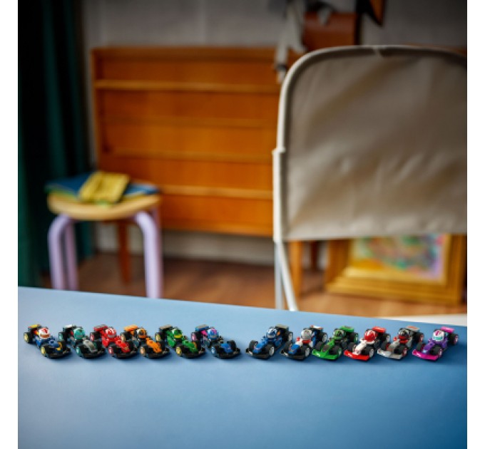 LEGO Конструктор LEGO Minifigures Колекційні автомобілі для перегонів F1 (71049)