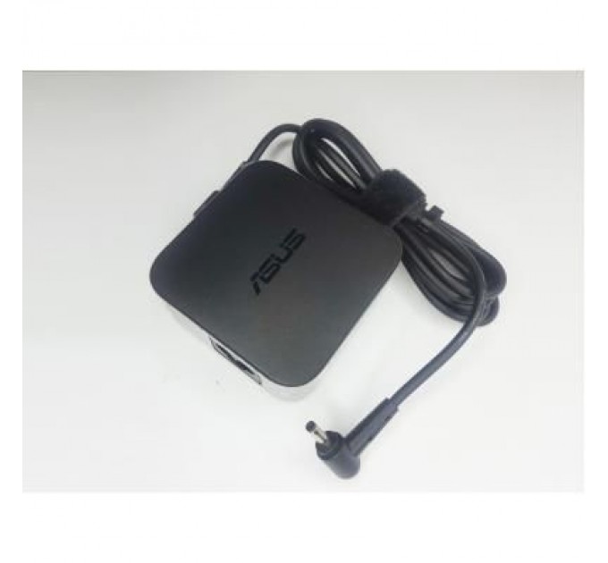 ASUS Блок живлення до ноутбуку ASUS 65W 19V 3.42A разъем 4.0/1.35 кардр. под кабель (ADP-65GD)