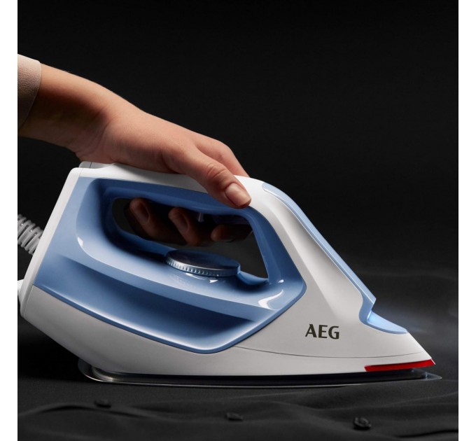 AEG Праска AEG Delicate 7000 Denim Blue (ST7-1-2DB)