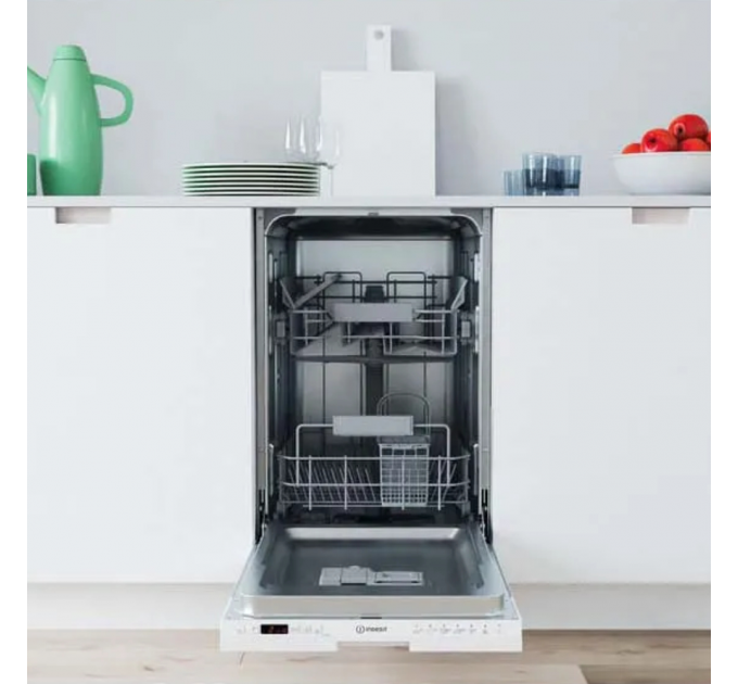 Indesit Вбудована посудомийна машина Indesit DSIC 3M19