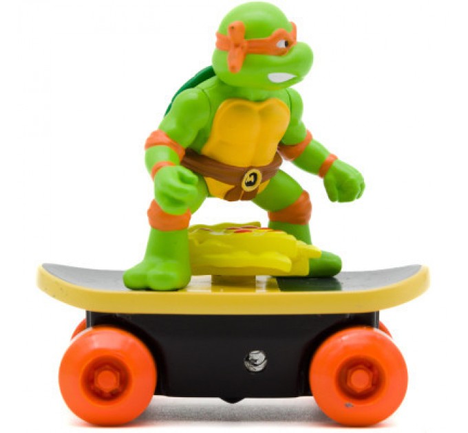 Funrise Ігровий набір Funrise TMNT Черепашки-ніндзя класичні Скейтбордист з лаунчером Мікеланджело (71041)