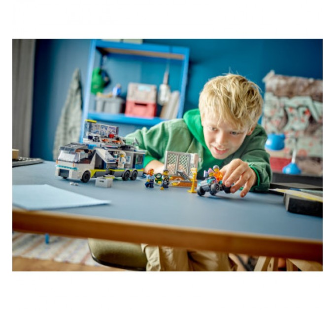 Конструктор LEGO City Пересувна поліцейська криміналістична лабораторія 674 деталей (60418)