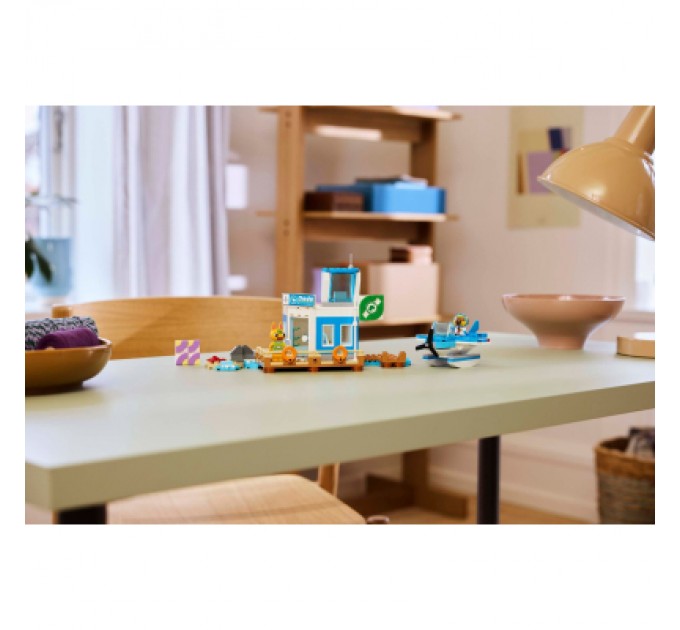 Конструктор LEGO Animal Crossing Літайте з Dodo Airlines (77051)