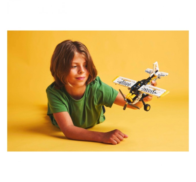 Конструктор LEGO Technic Буш-літак (42198)