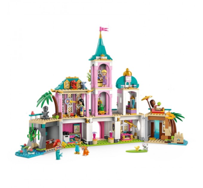 Конструктор LEGO Disney Замок принцеси та королівські улюбленці (43267)