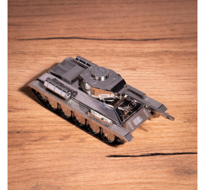 Metal Time Конструктор Metal Time колекційна модель T-34/85 (MT071)